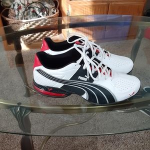 Men's Puma size 10.5 great condition